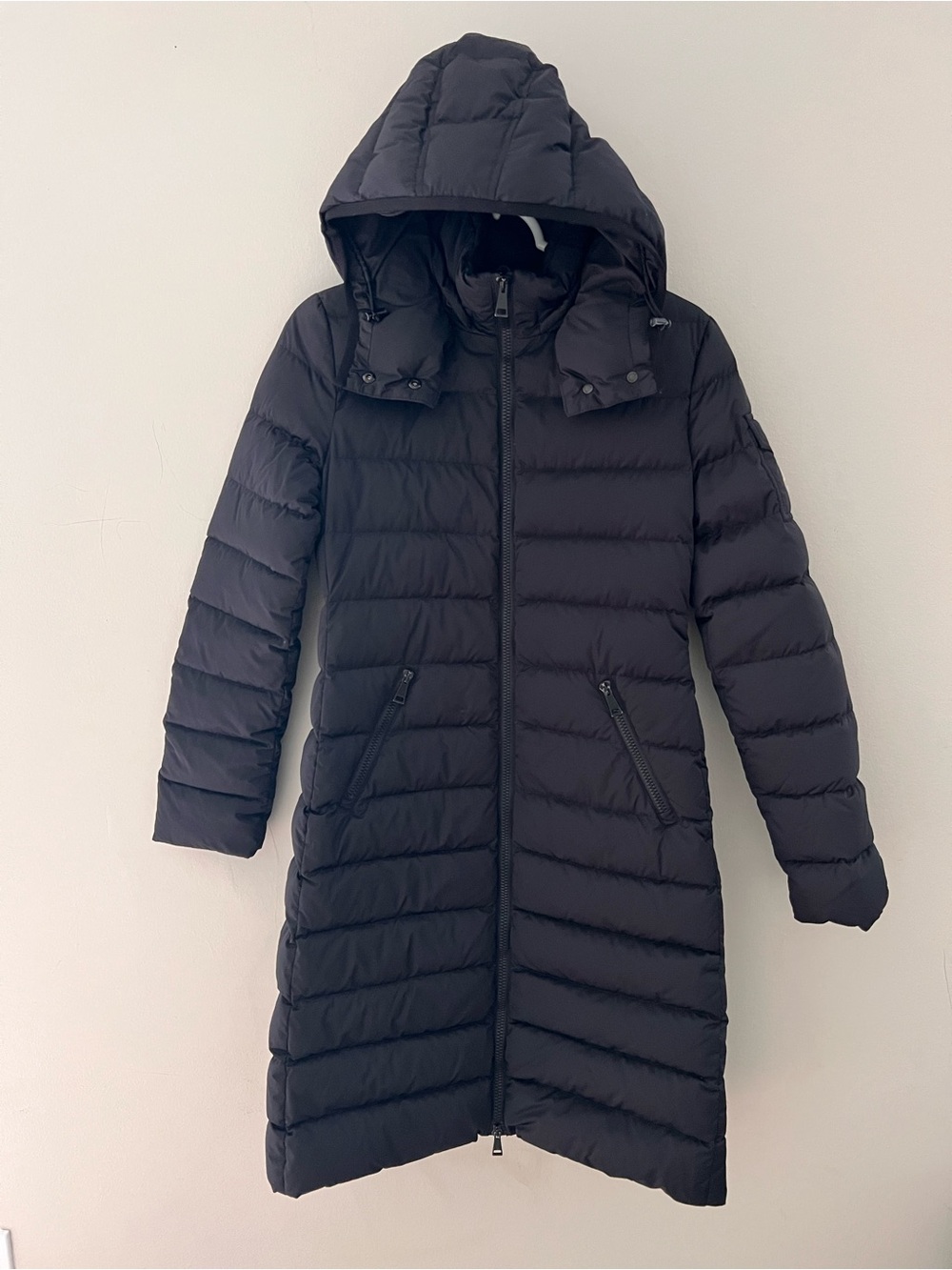 Moncler Flammette Long Puffer Jacket Women’s Size 0 Black Authentic Coat - Picture 4 of 14